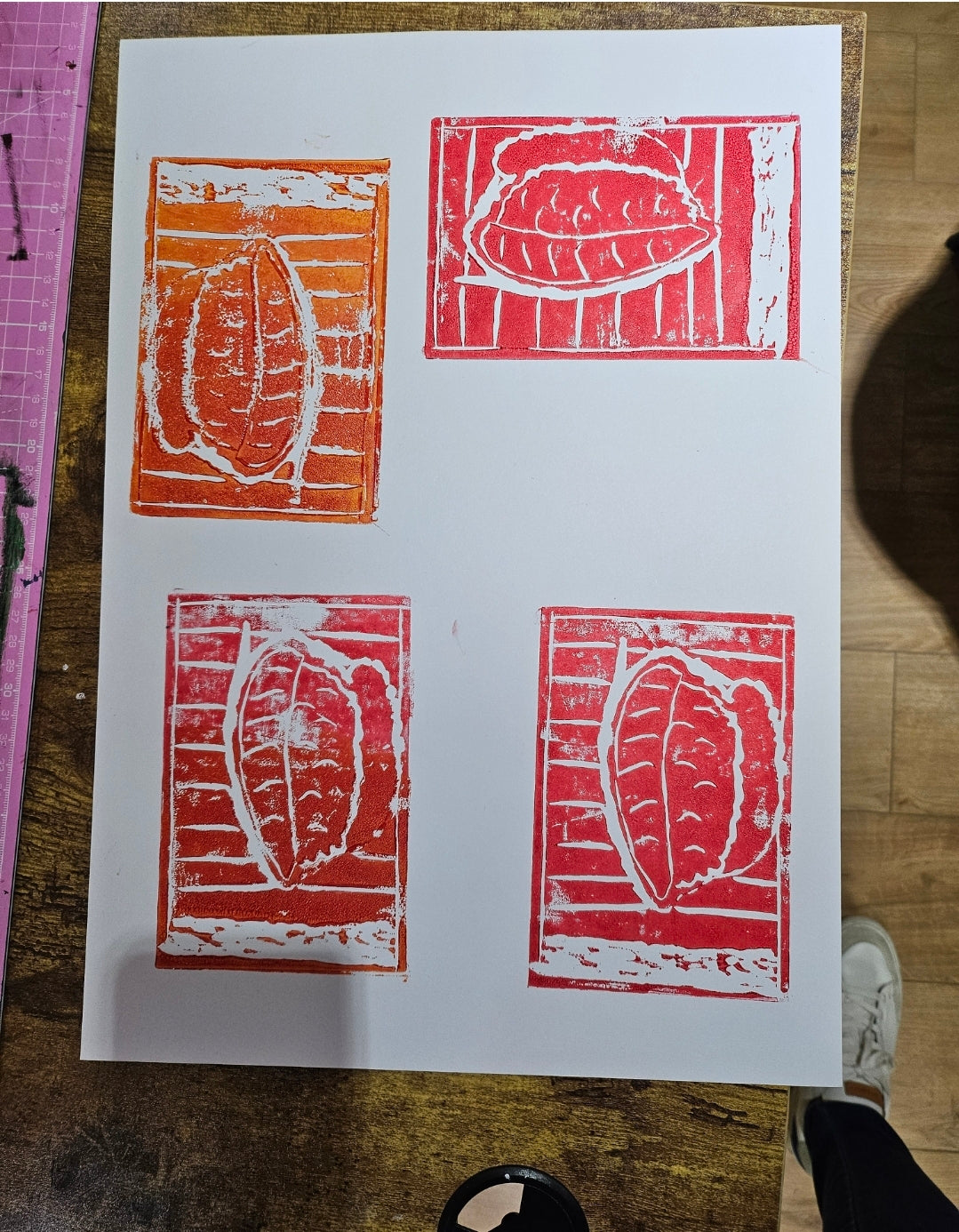 Holiday WORKSHOP  11-1pm A4 Lino Printing